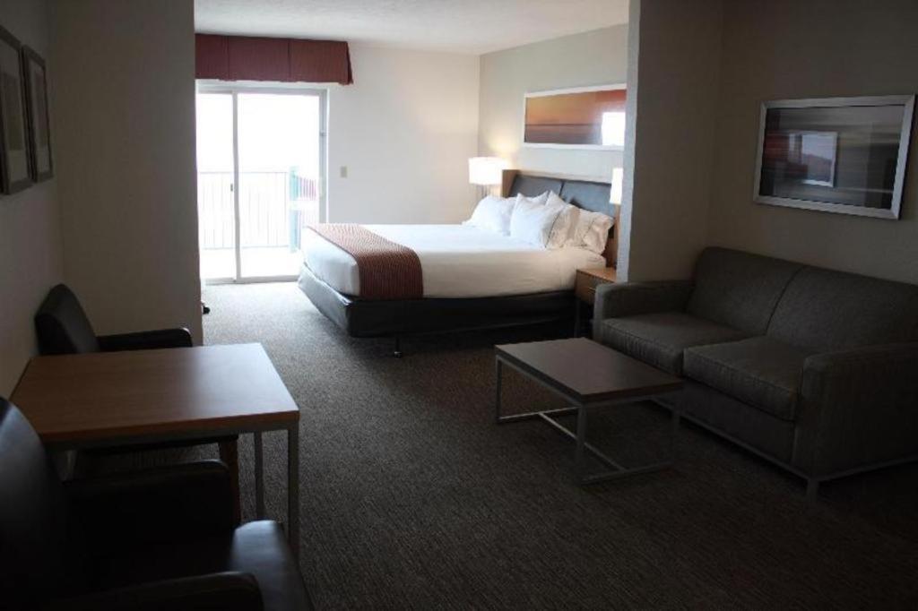 Holiday Inn Express Munising-Lakeview Hotel By Ihg Exteriör bild