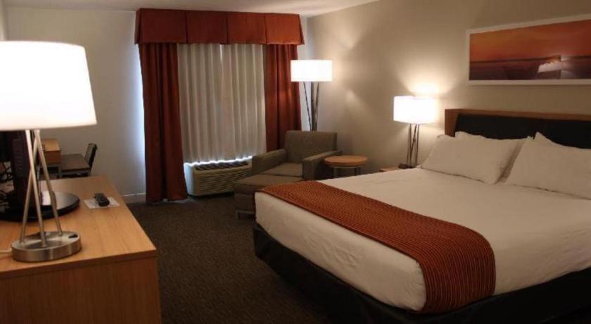 Holiday Inn Express Munising-Lakeview Hotel By Ihg Exteriör bild